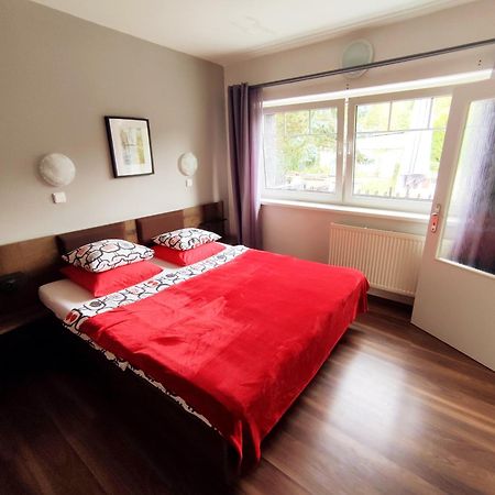 Cozy Gardens Apartments In براغ المظهر الخارجي الصورة