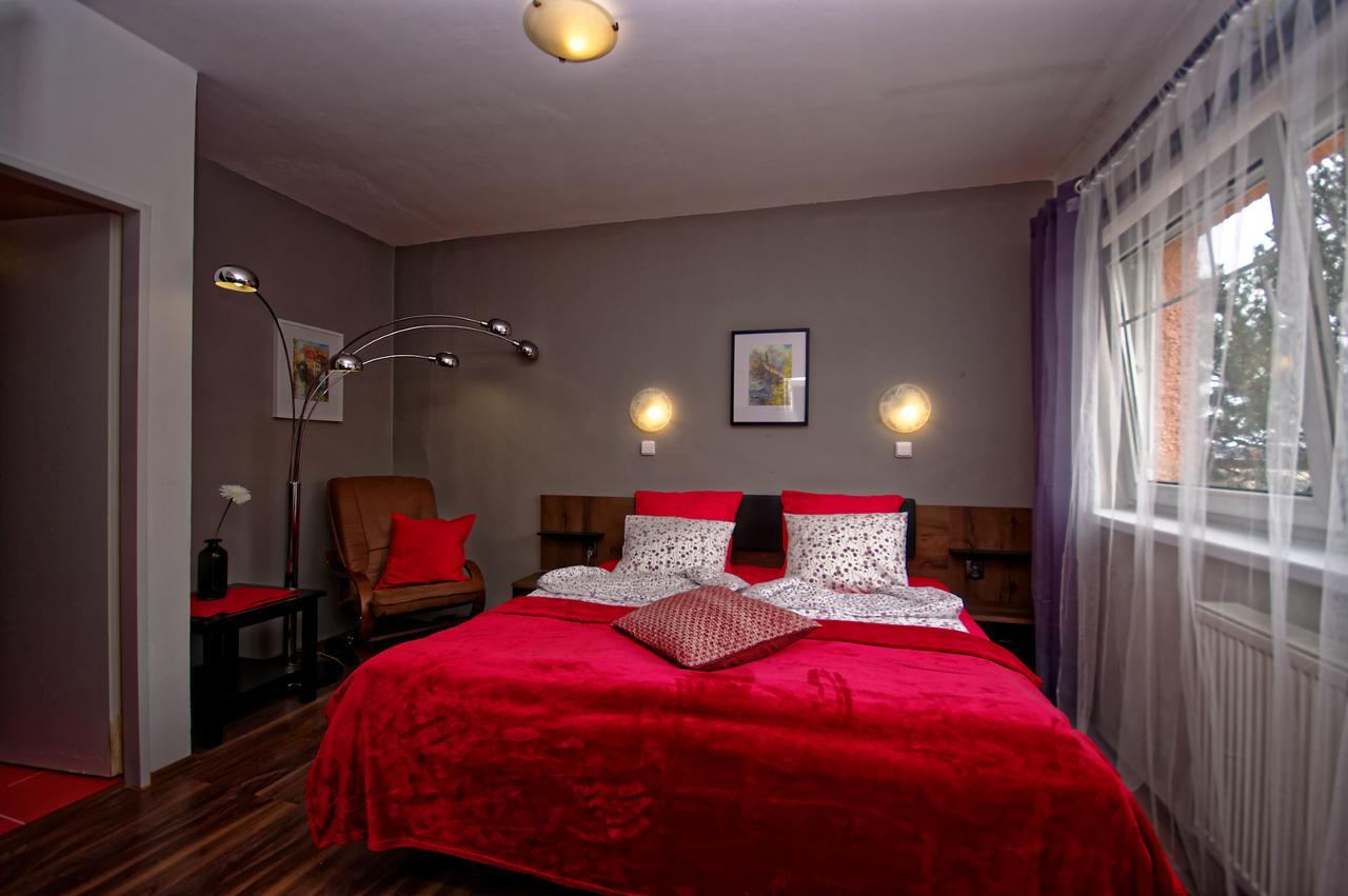 Cozy Gardens Apartments In براغ المظهر الخارجي الصورة